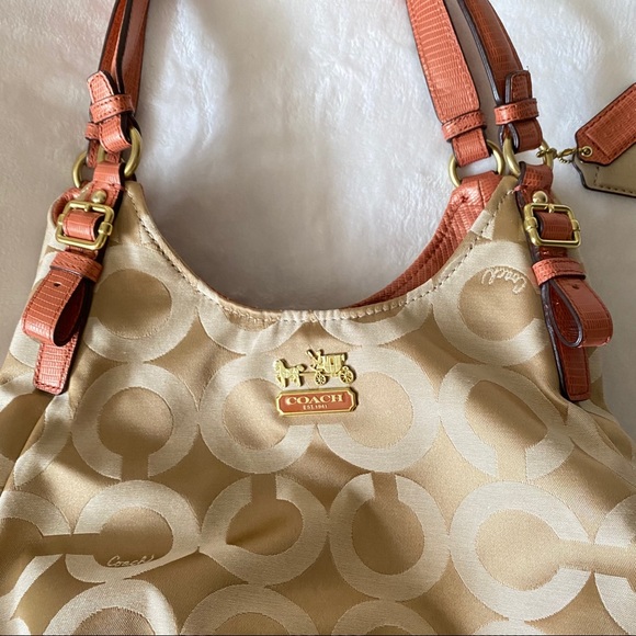 Coach Handbag - Picture 5 of 6